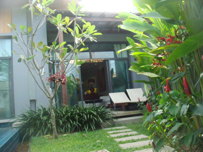 Modern 2 bedrooms villa with a private swimming pool and garden