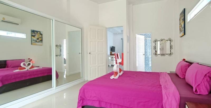 2 bed house private pool and shared pool