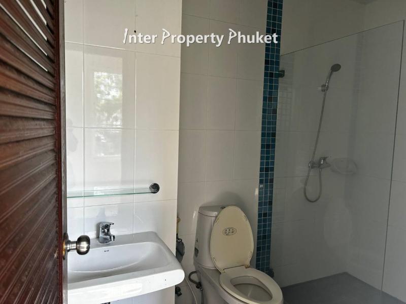 3 Bedrooms Home office for sale