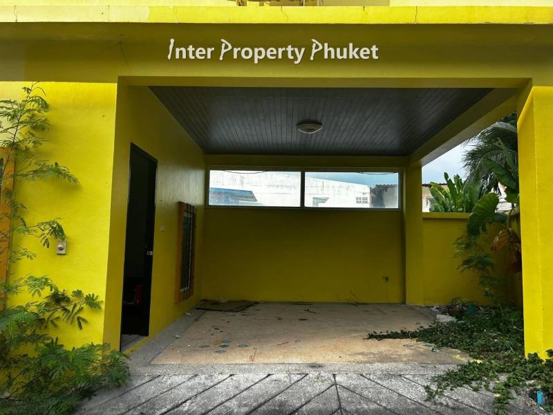 3 Bedrooms Home office for sale