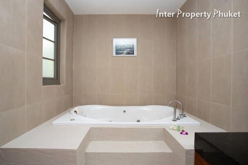2 Bedrooms Luxury Pool Villa for rent