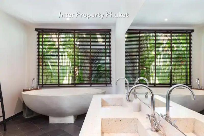 RR032 3 Bedrooms Villa for rent
