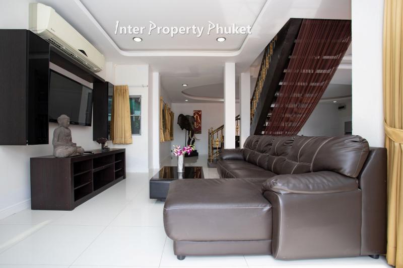 RR034 3 Bedrooms villa for rent