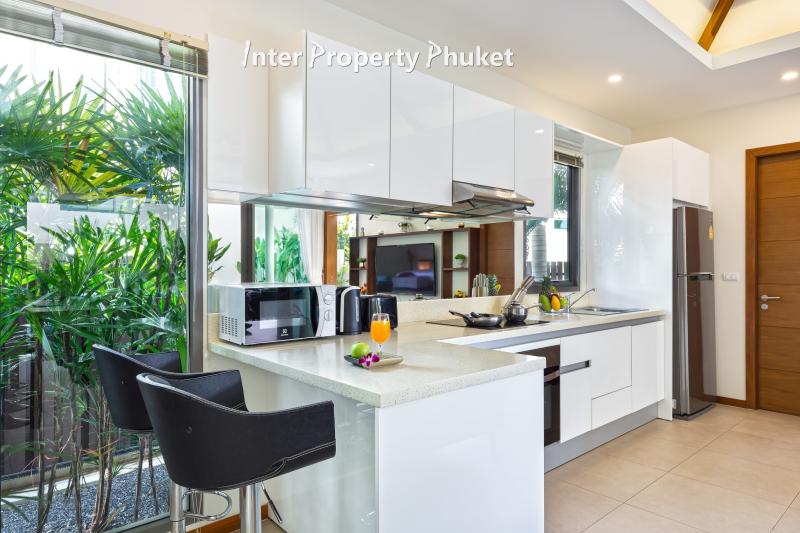RR035 4 Bedrooms villa for rent