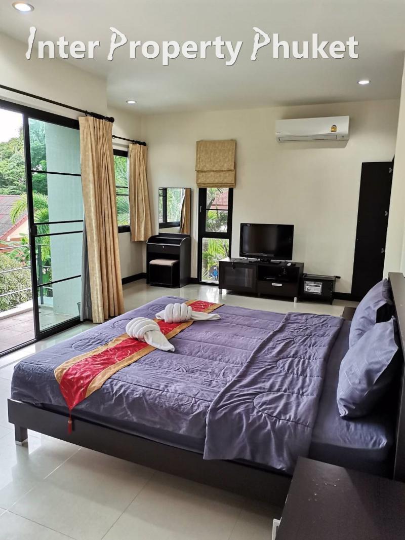 RR116 2 Bedrooms 2 storey villa for rent