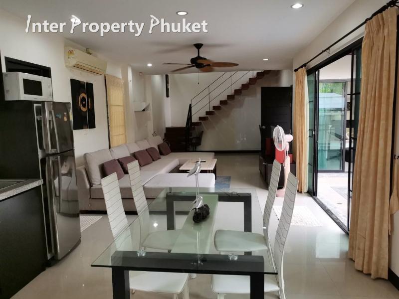 RR116 2 Bedrooms 2 storey villa for rent