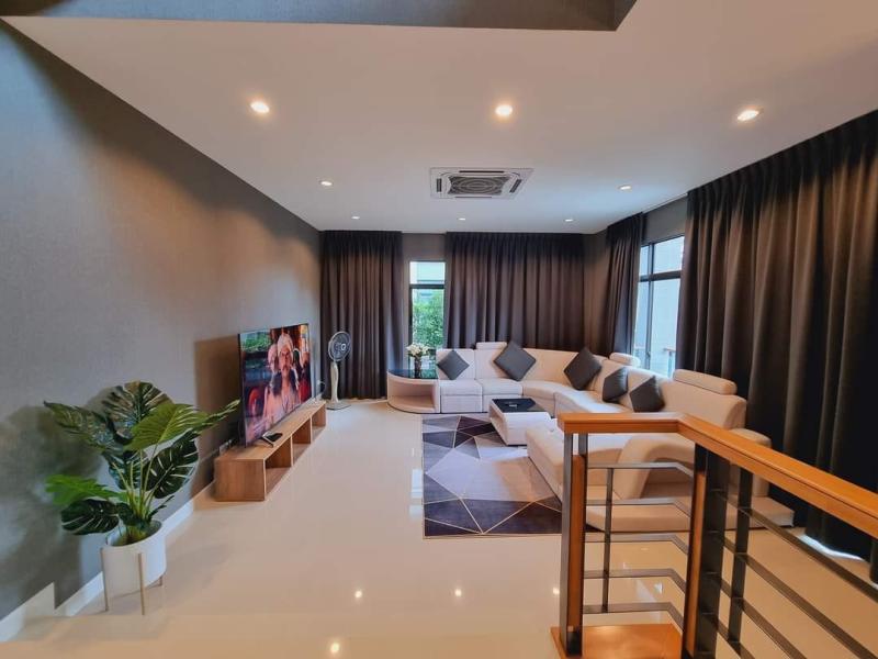3 Bedrooms house for rent