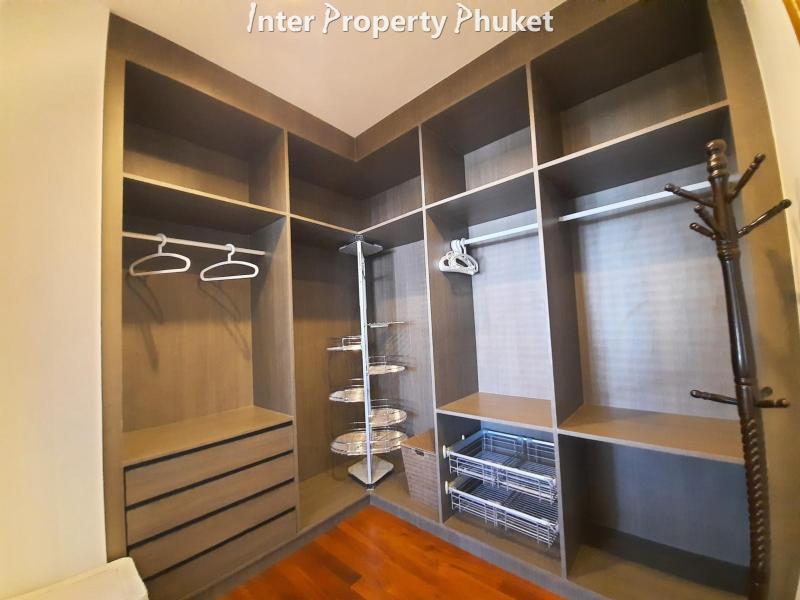 3 Bedrooms Luxury villa for sale