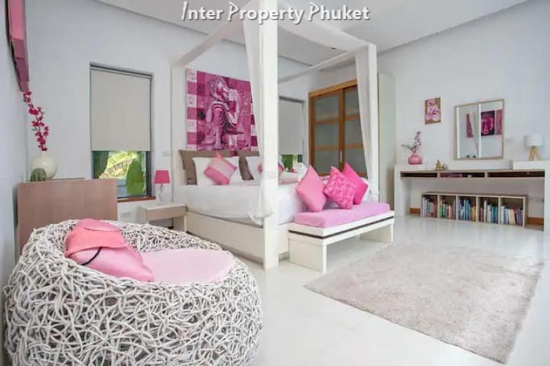 RR083 4 Bedrooms villa for rent