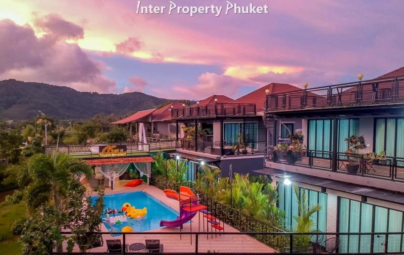 4 Bedrooms 2 houses for rent