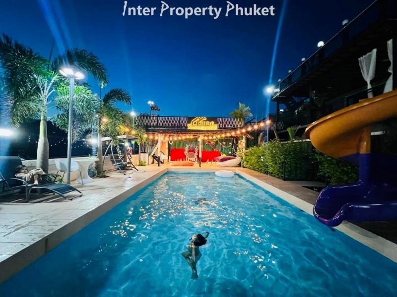 4 Bedrooms 2 houses for rent