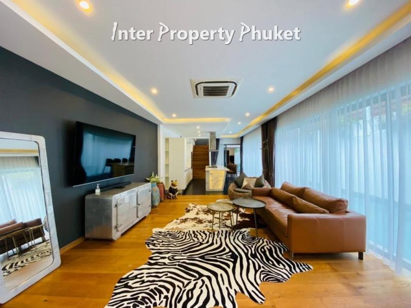 RR132 3 Bedrooms villa for rent