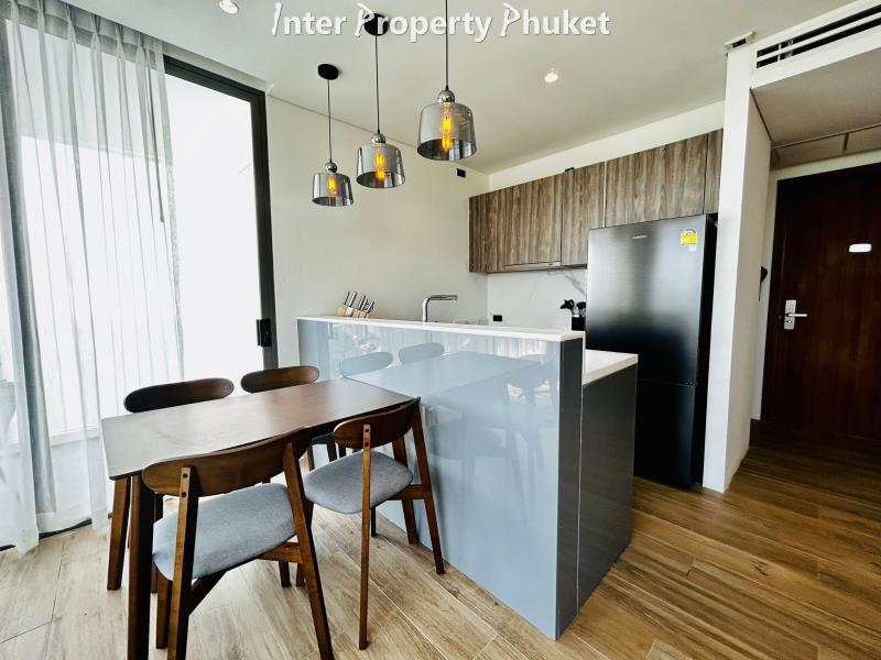 RR101 1 Bedroom Seaview Condo for rent