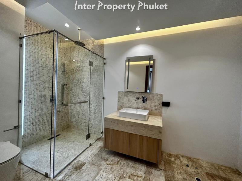 RR101 2 Bedrooms Seaview condo for rent