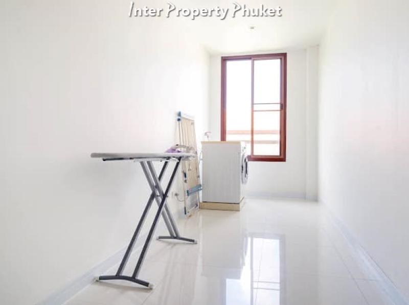 5 Bedrooms Sea View pool villa for rent