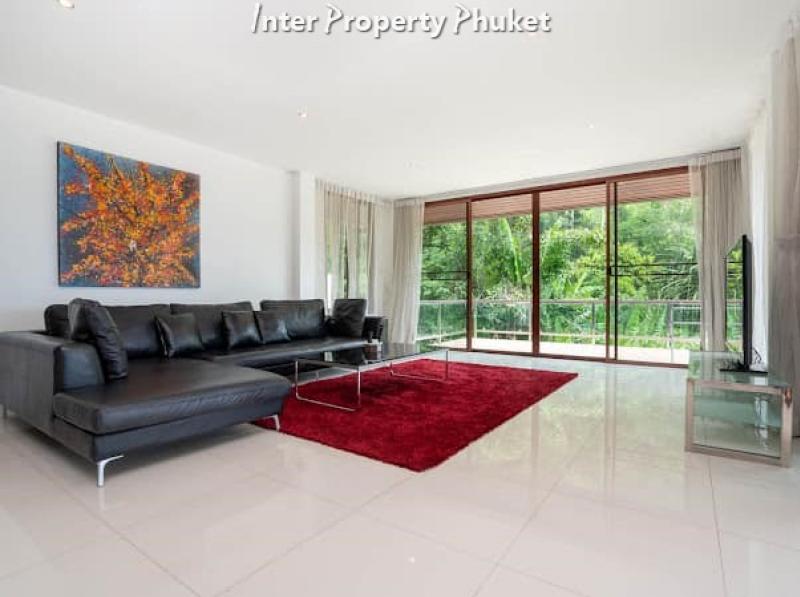 5 Bedrooms Sea View pool villa for rent