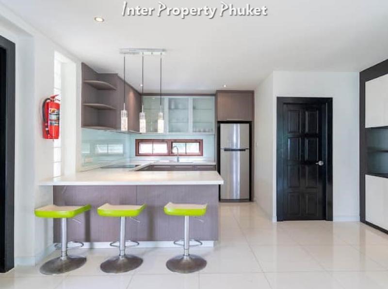5 Bedrooms Sea View pool villa for rent