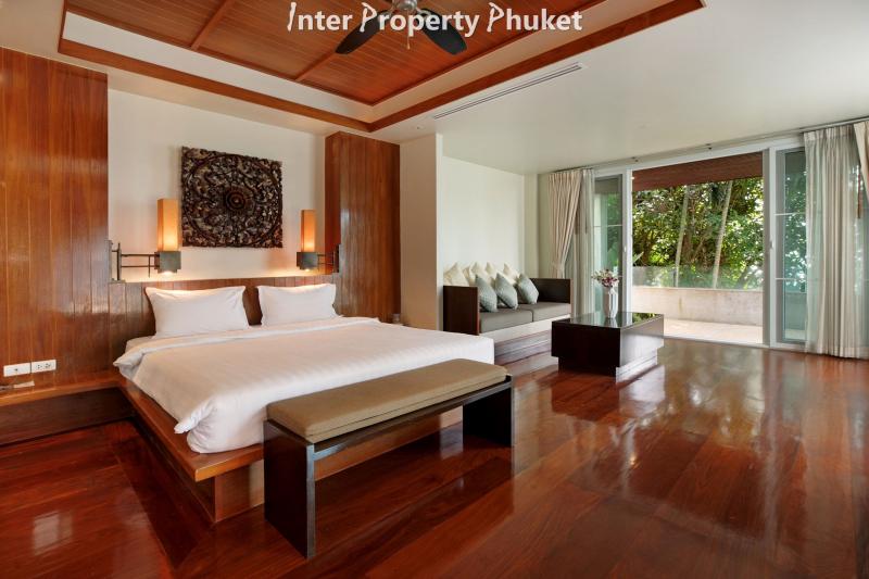 5 Bedrooms luxury villa full seaviews