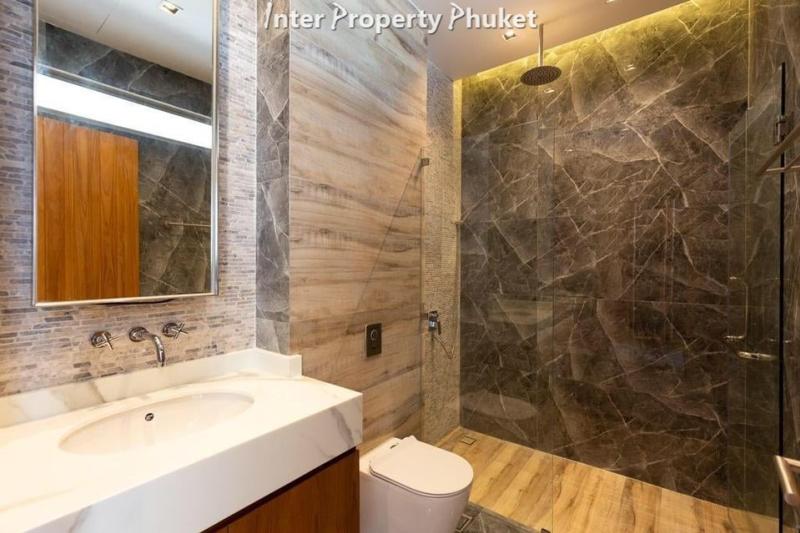 RSR003 4 Bedrooms villa for Rent and Sale