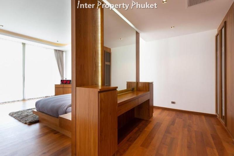 RSR003 4 Bedrooms villa for Rent and Sale