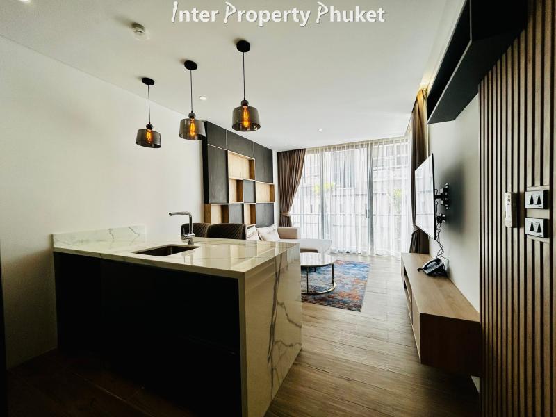 RR101 1 Bedroom Seaview Condo for rent