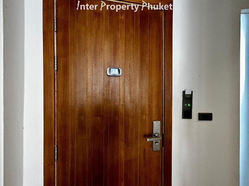 RR101 1 Bedroom Seaview Condo for rent