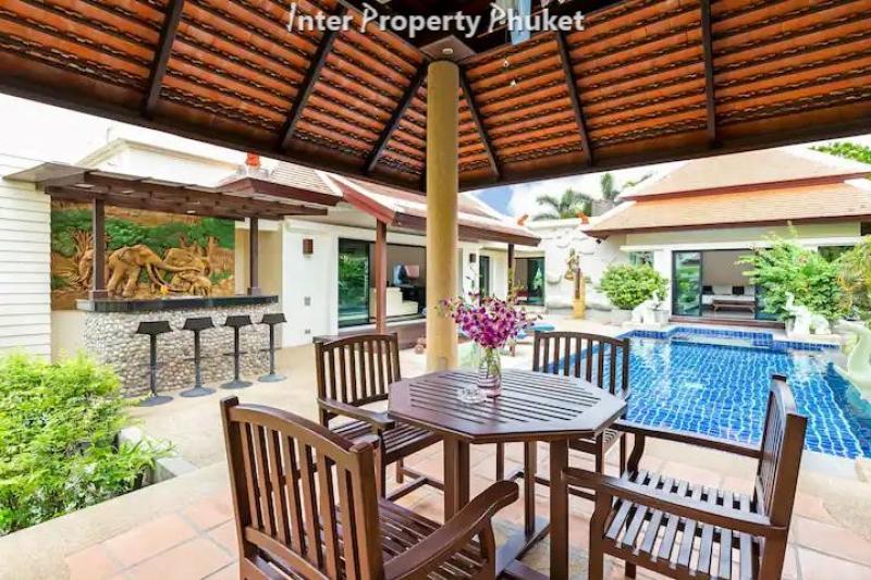 RR050 3 Bedrooms villa for rent