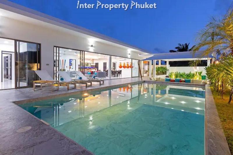 RR029 4 Bedrooms villa for rent