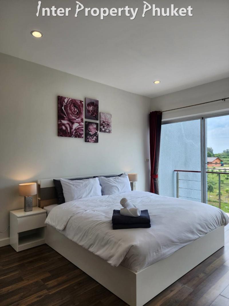 3 Bedrooms Townhouse 3 storey for rent