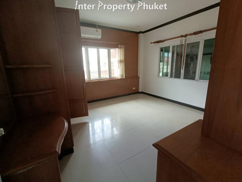 RKPC022 3 Bedrooms villa for rent