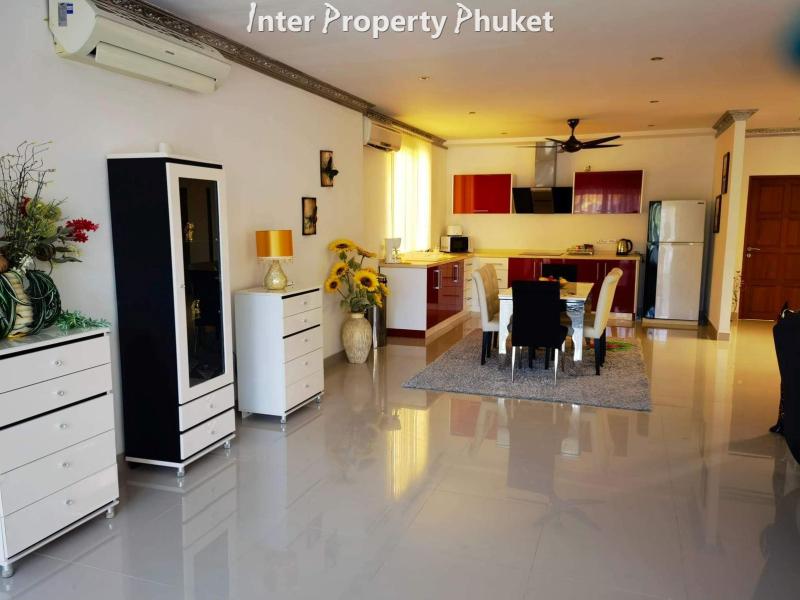 RR013 5 Bedrooms villa for rent