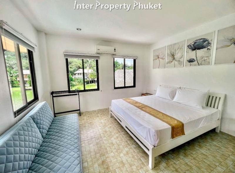 RTL004 5 Bedrooms villa for rent
