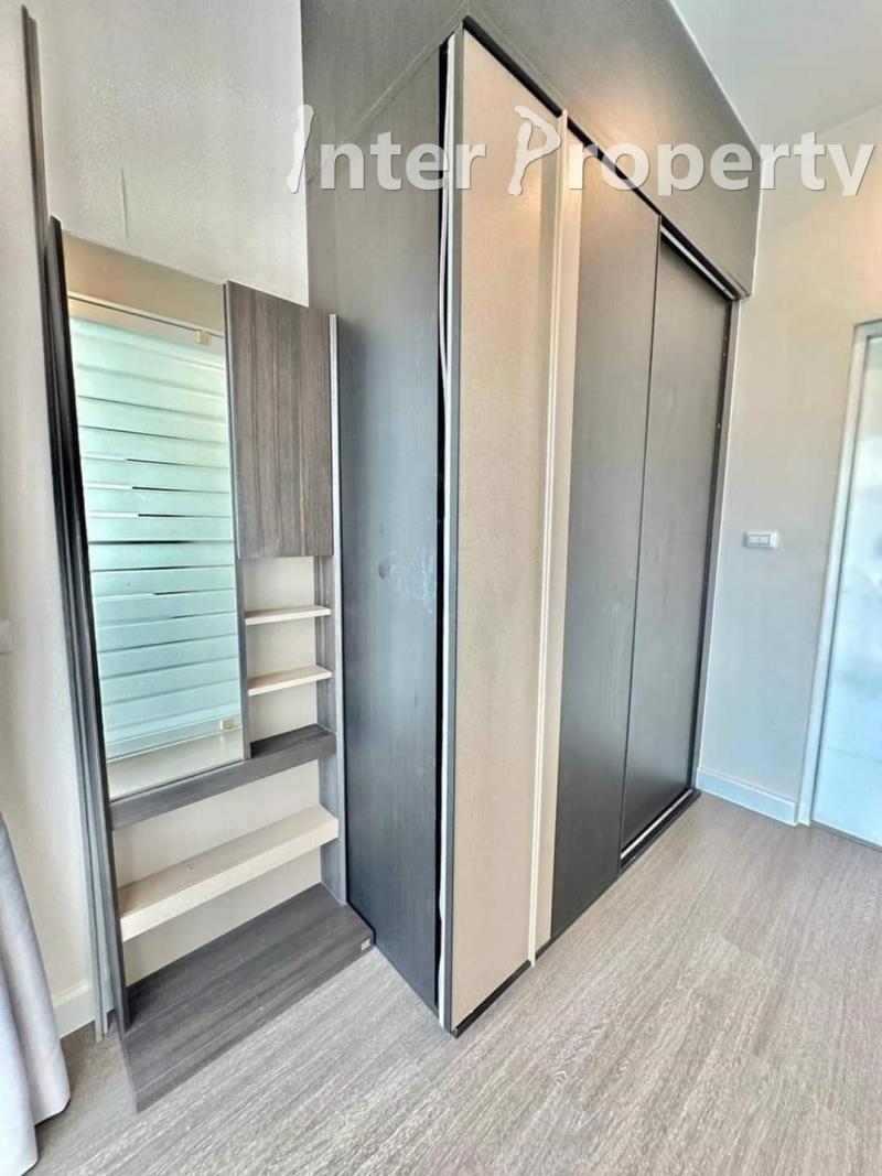 4 Bedrooms villa for ren