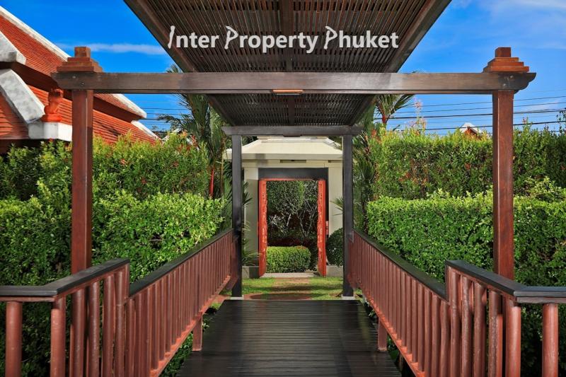 RR159 4 Bedrooms villa for rent