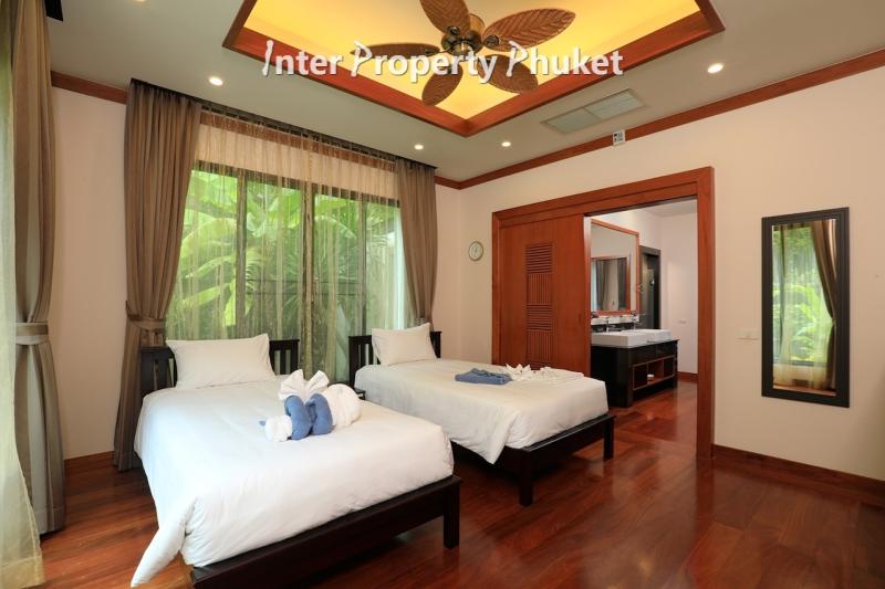 RR159 4 Bedrooms villa for rent