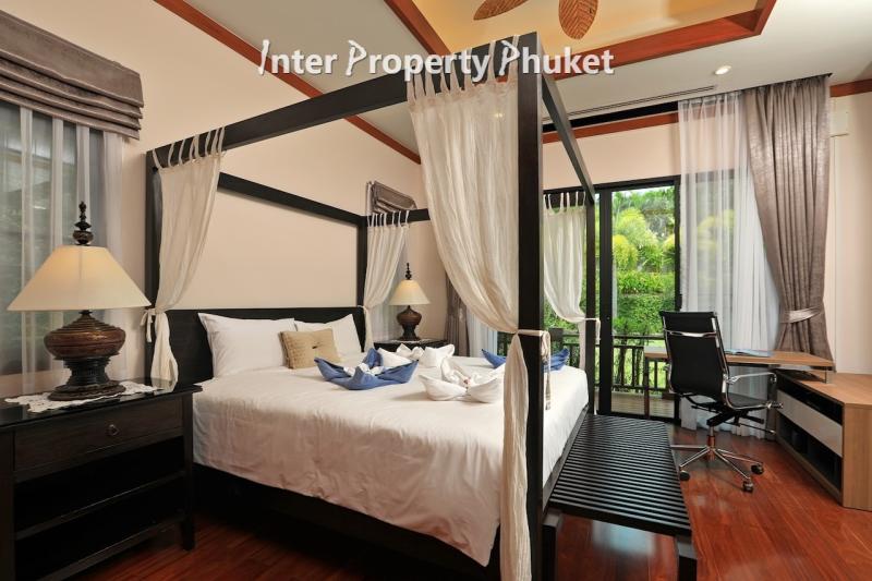 RR159 4 Bedrooms villa for rent