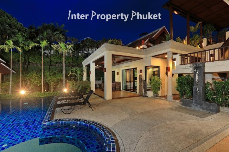 RR159 4 Bedrooms villa for rent