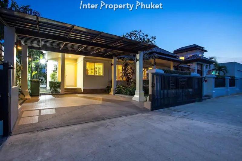 RR160 4 Bedrooms villa for rent
