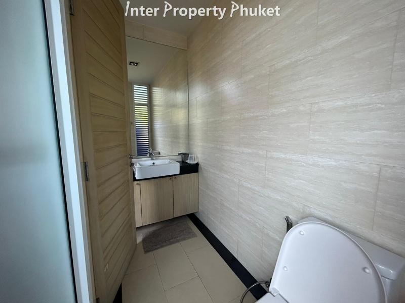 2 Bedrooms 2 storey villa for rent