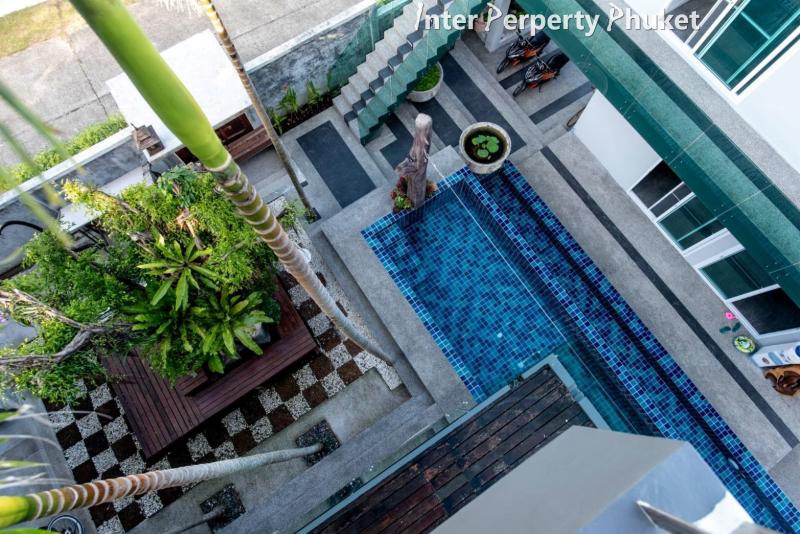 RSR023 8 Bedrooms house for rent and sale