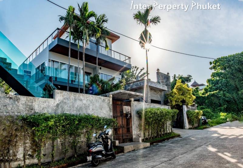 RSR023 8 Bedrooms house for rent and sale