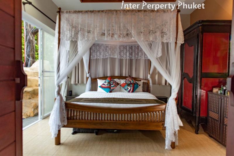 RSR023 8 Bedrooms house for rent and sale