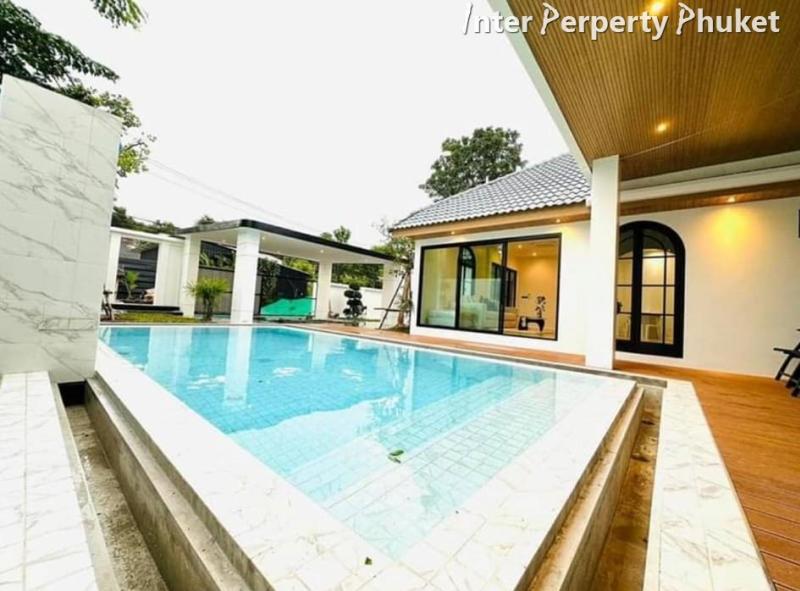 SR096 4 Bedrooms villa for sale