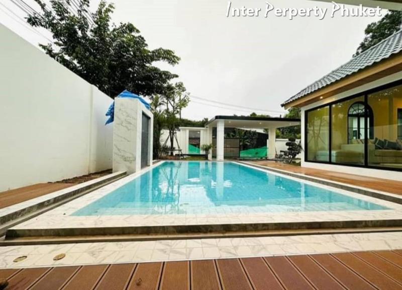 SR096 4 Bedrooms villa for sale