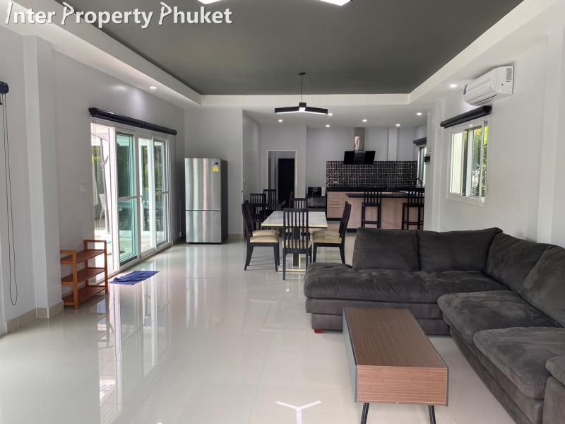 RR311 3 Bedrooms villa for rent