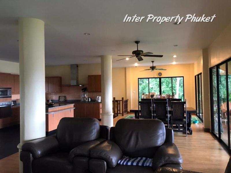 RSKT027 3 Bedrooms house for rent and sale