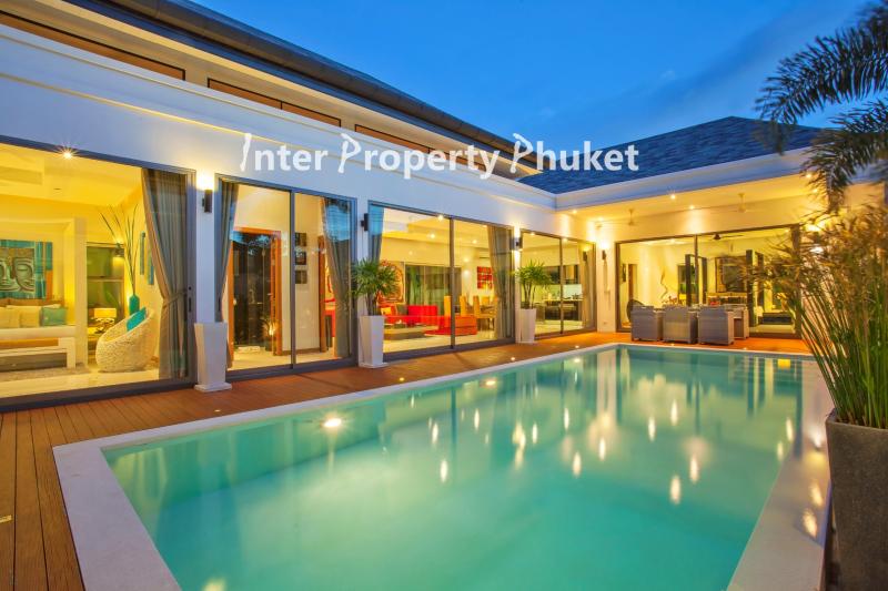 SR129 3 Ensuit bedrooms villa for sale