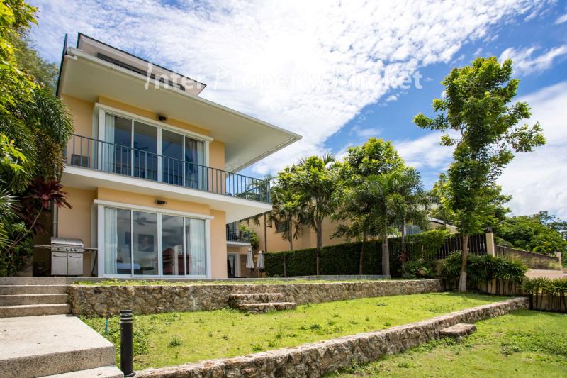 4 En-suite Bedroom seaview villa for sale