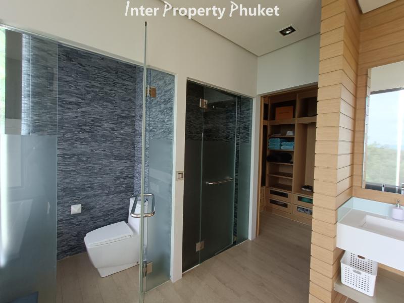 4 Bedrooms Seaview pool villa for rent and sale