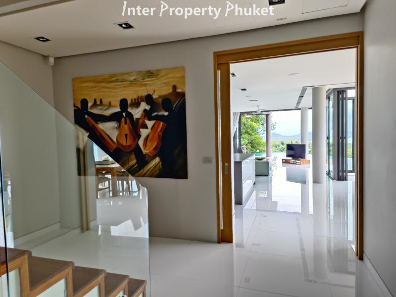 4 Bedrooms Seaview pool villa for rent and sale